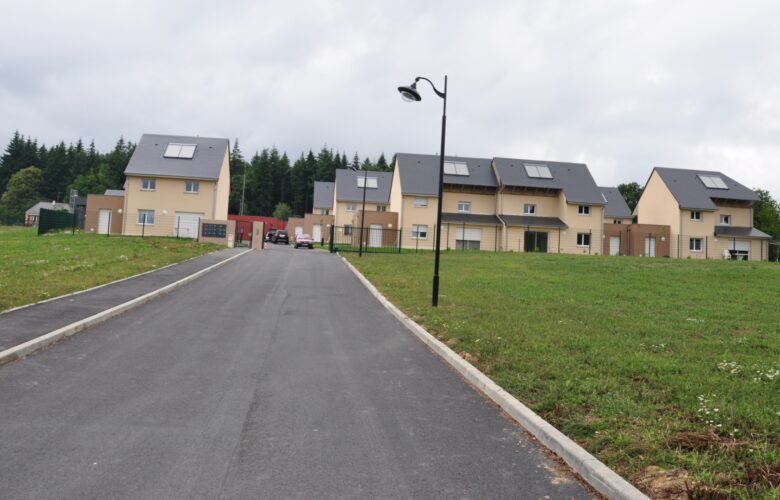 Abord Batiment Gendarmerie Port Brillet 2