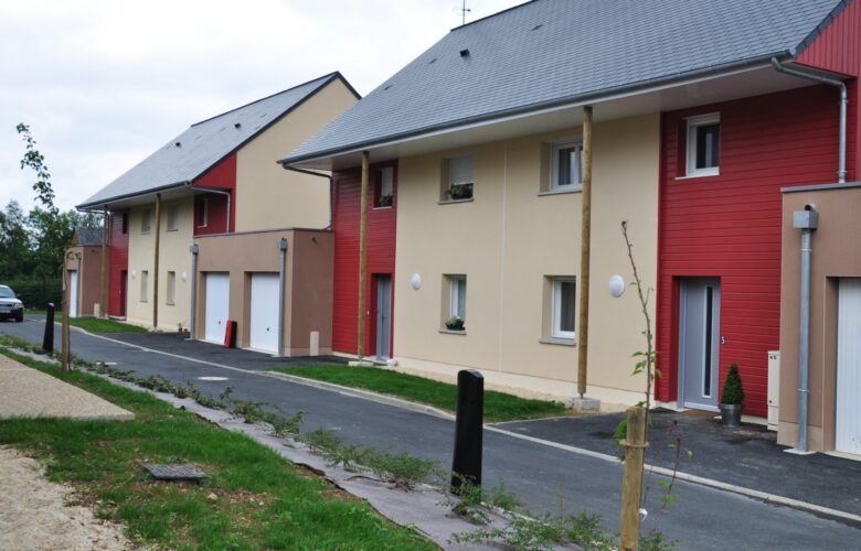 Abord Batiment Gendarmerie Port Brillet